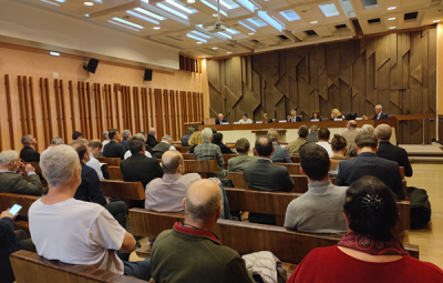 salle d'audience au palais des juridictions administraives lyonnaises